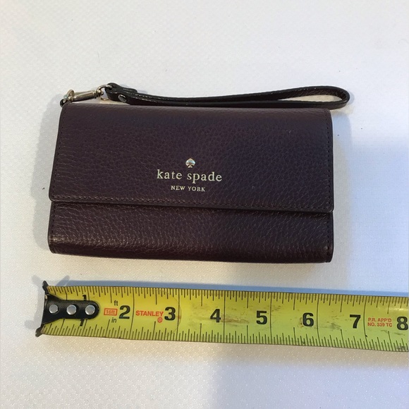 Kate Spade IPhone Case Wristlet Leather Wallet Pre- owned very good condition - Picture 7 of 8